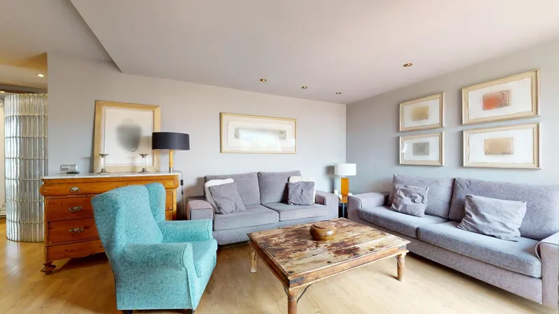 Bright penthouse with large terrace next to Paseo Mallorca — photo 2