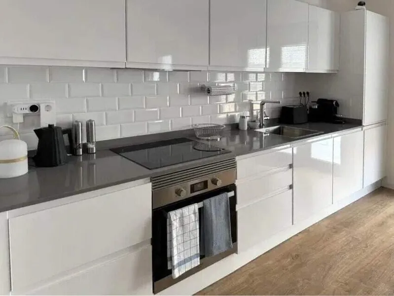 77m² Penthouse with 3 rooms, pool & rooftop terrace for sale — photo 4