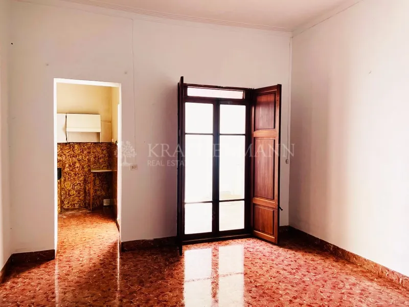 Charming Townhouse to Reform in Campos — photo 3