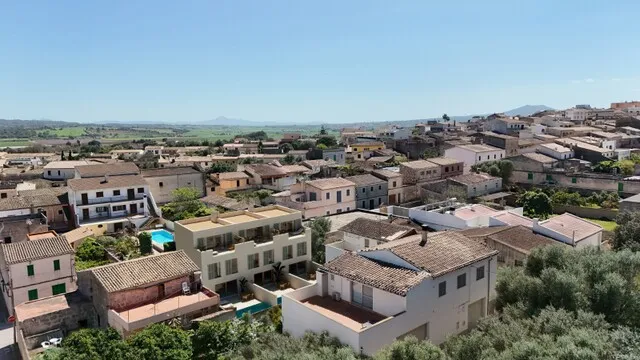 New-build townhouse with pool for sale in Ariany, central Mallorca — photo 11