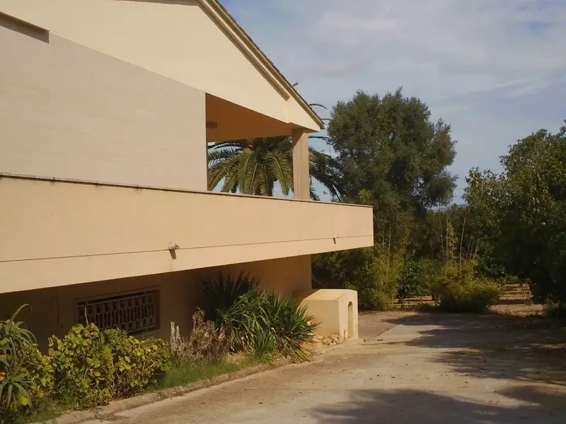 Impresionante Chalet De Mas De 500m2, Preciosa Piscina Interior Climatizada, Terreno De Unos 8000m2 a Escasos 3 Minutos De Manacor (direcció — photo 7