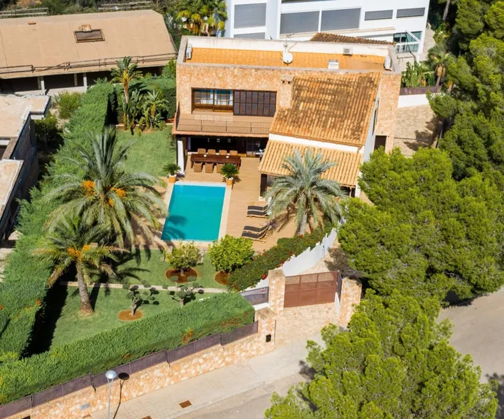 High quality villa in Mediterranean style in Calvià / Portals Nous — photo 6