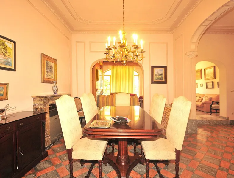 Opportunity! Complete house in Cala Nova to reform, first line, 11 bedrooms, garage, views — photo 4