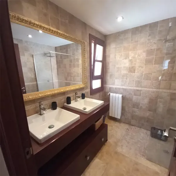 Located in the quiet and picturesque setting of Puigpunyent, this spacious chalet offers everything needed to enjoy life in the Serra de Tramuntana — photo 5