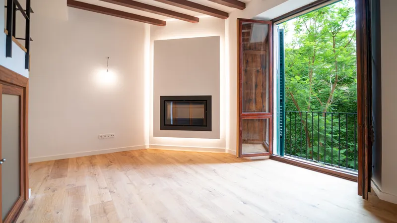 Beautiful duplex apartment in the heart of the old town of Palma — photo 1