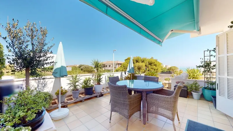 Discover this magnificent chalet renovated in 2022 located in the coveted area of Son Serra de Marina, in Santa Margalida. With a surface — photo 1