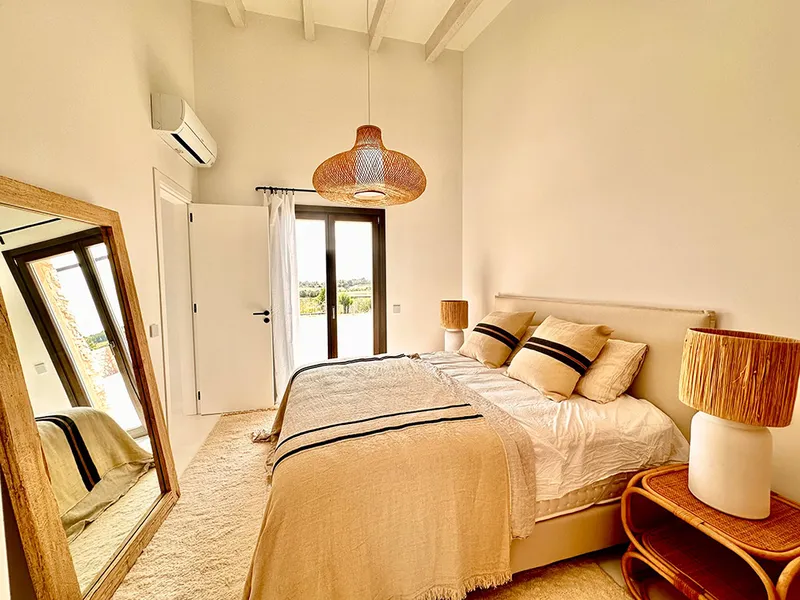 Pure luxury… Mediterranean country house with marvellous views — photo 4
