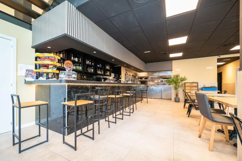 Transfer of Restaurant Brox – Established Business in the Son Castelló Industrial Estate — photo 2