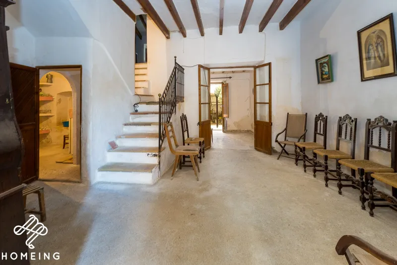 Large village house from 1850 in Costitx with enormous garden — photo 6
