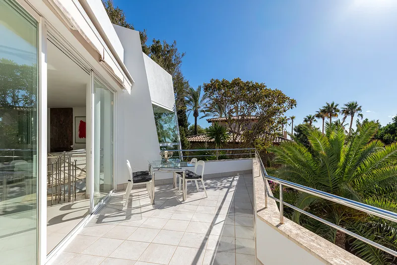 Villa in Santa Ponsa - Exclusive location with sea views and views of the Malgrats Islands — photo 7