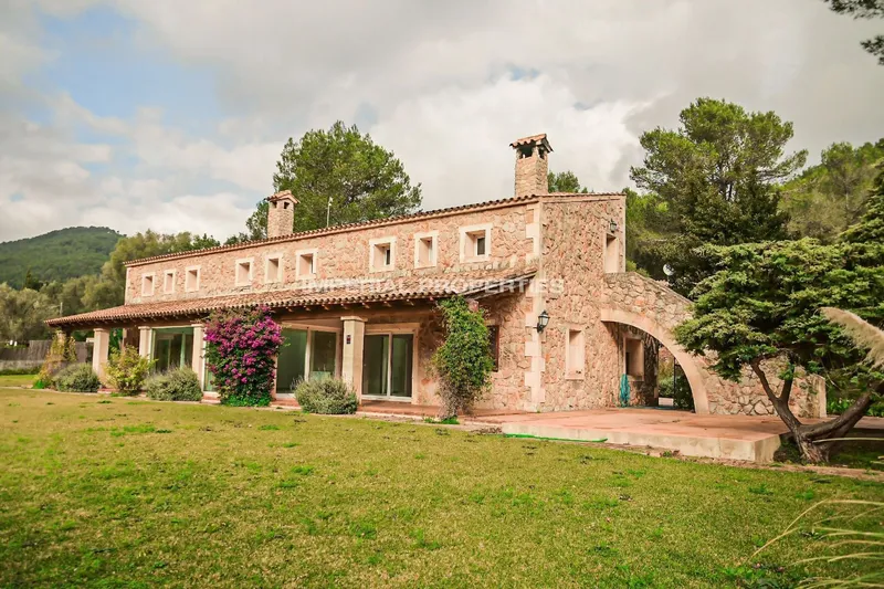 Villa in Esporles, Mallorca — photo 1