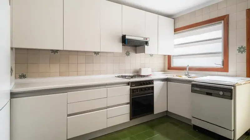 Located in one of the most prestigious and sought-after areas of Palma, next to Paseo Mallorca, this penthouse represents an excellent opportunity — photo 6