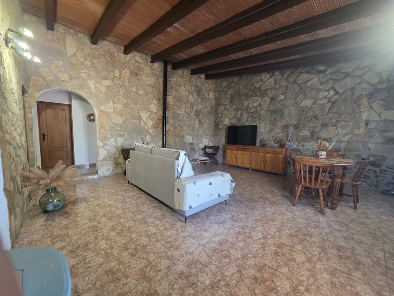 Semi-detached house for temporary rent in Binissalem — photo 5
