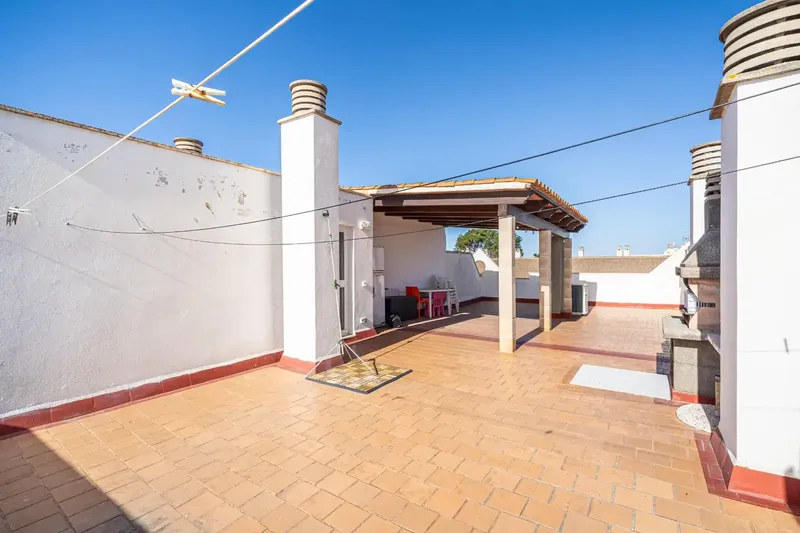 We exclusively present this penthouse in the sought-after area of Colonia de Sant Jordi. — photo 9