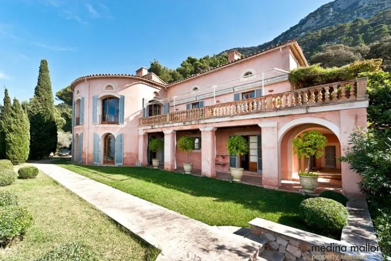 Historic manor house in Valldemossa — photo 1