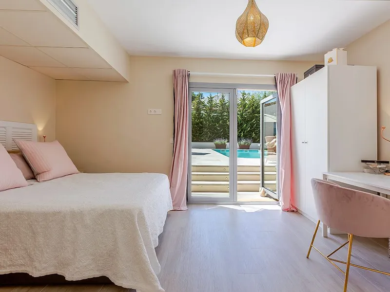 Modern Villa with Holiday Licence for sale in Santa Ponsa — photo 11