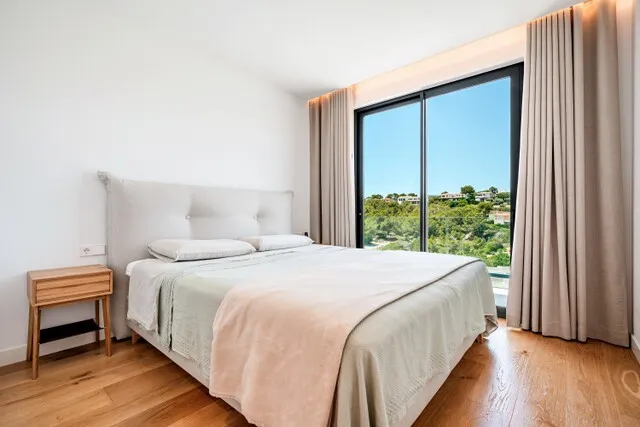 Luxury townhouse with private pool for sale in Cala Vinyes, Southwest Mallorca — photo 11