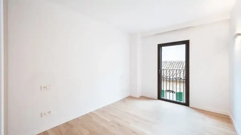 This apartment is part of a newly built residential complex spread over four floors on the seafront of Port de Sóller — photo 9