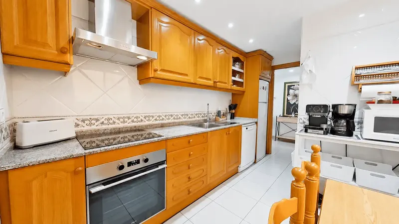 Exclusive apartment for rent on the seafront with spectacular sea views in Cala Millor — photo 4