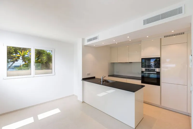 Luxury Villa with Sea Views for Sale in Costa d'en Blanes — photo 9