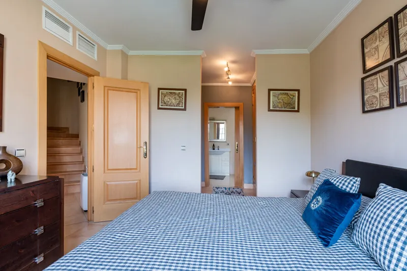 Charming Semi-Detached House with Private Garden and Swimming Pool in Puig de Ros — photo 11