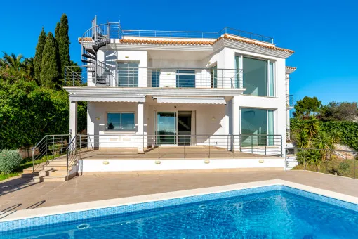 Santa Ponsa, stunning sea view villa with dreamlike sun terraces — photo 1