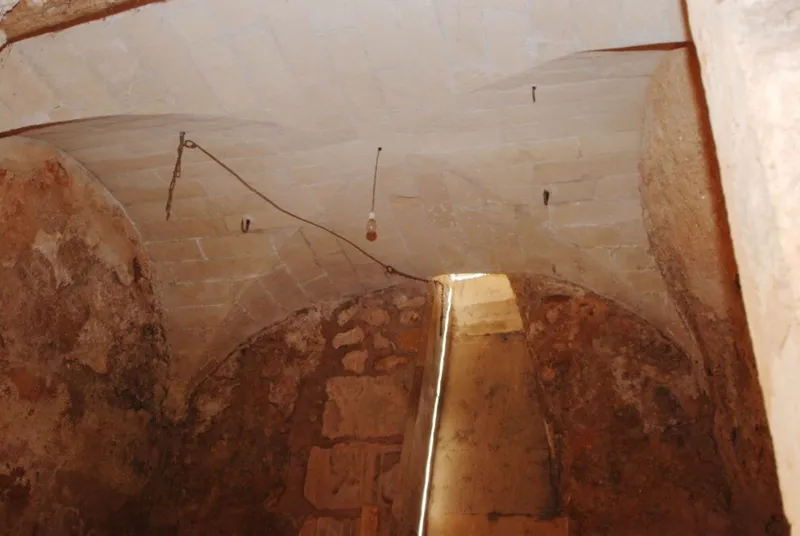 Manor house to renovate in the old down town of Campos — photo 11