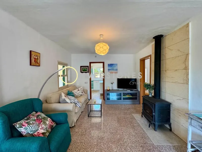 INVERSIONES GRUP REAL ESTATE presents this exclusive Mediterranean villa with tourist license (ETV) in force in Cap des Moro, Santanyí — photo 4