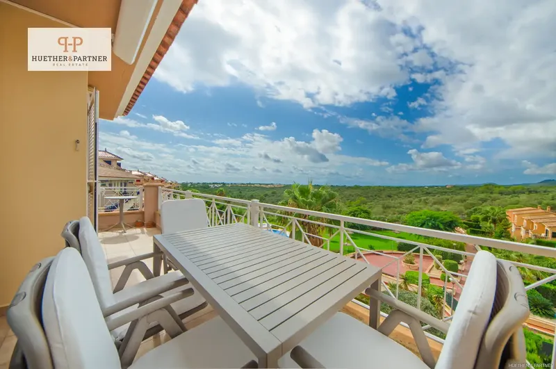 Penthouse in Cales de Mallorca: this exclusive penthouse located on the coveted east coast of Mallorca combines luxurious comfort, high-quality equipment — photo 10