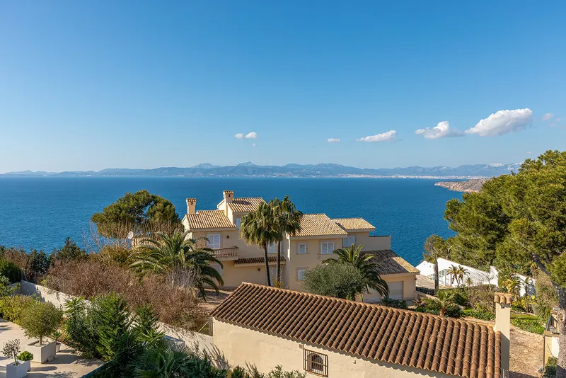 Villa in Bahia Blava - Fantastic sea views to the Bay of Palma — photo 1