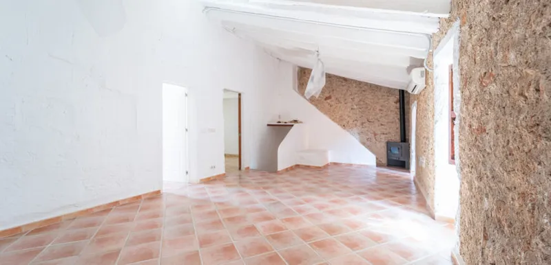Reformed flat with Mallorcan charm for rent in Campos — photo 6