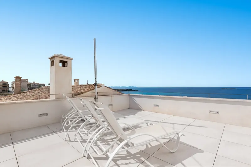 Duplex and ground floor in Colonia Sant Jordi, 230 m2, sea views — photo 9