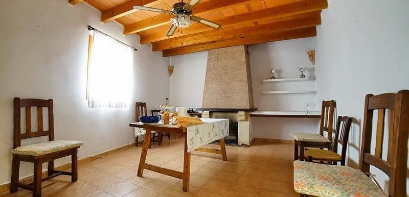 Village house with garden and pool for rent, Es Llombards — photo 9