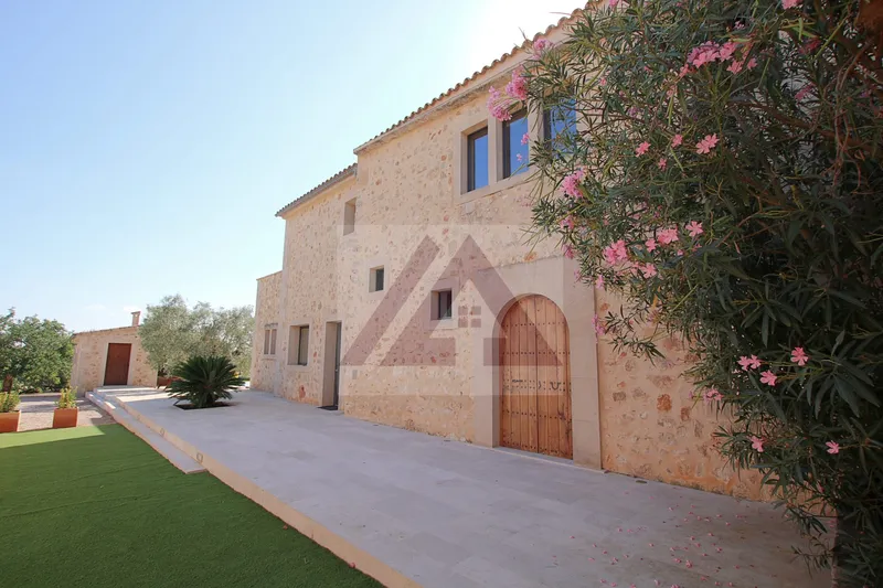 Luxury villa for rent in Porreres — photo 4