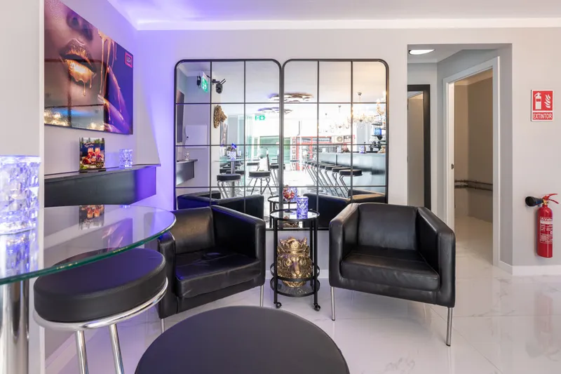 For Sale! Newly Renovated Bar with Terrace and Licence in Most Wanted Area of Magaluf — photo 3