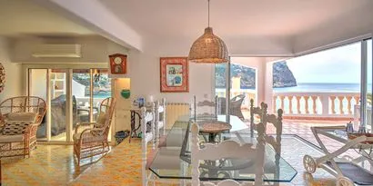 Real estate picture 0 Ref. No. 84022 — photo 8