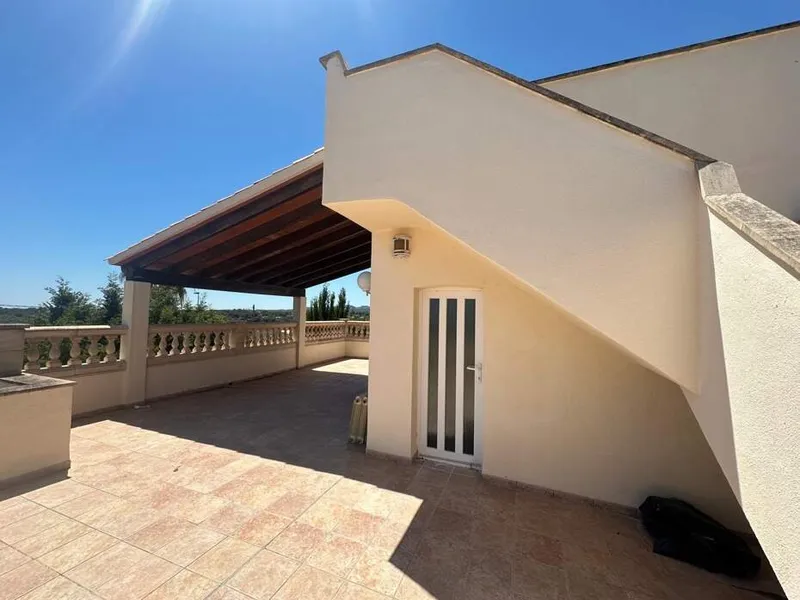 Villa with 5 bedrooms, 4 bathrooms, terrace and sea views for sale — photo 9
