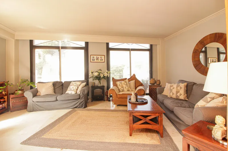 Unique Semi-detached House with Four Bedrooms, Garage and Large Outside Space, only one minute from Cala Mayor Beach! — photo 4