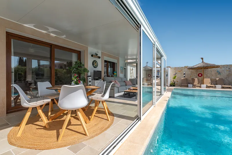 Sunny villa residence with private pool, sea views, roof terrace and tourist license in Cala Murada — photo 4