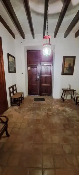 Beautiful and spacious village house in Arta, in need of renovation, privileged and central area, plot 133 m2. The house has 330 — photo 12