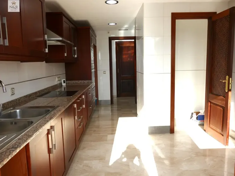 Exclusive penthouse in Consell — photo 10