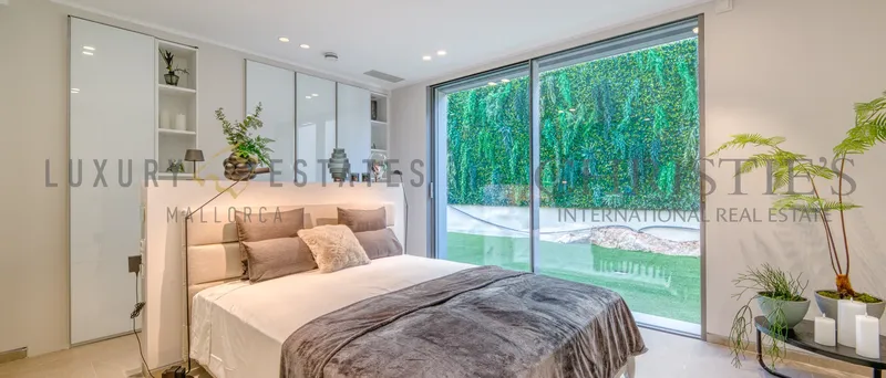New build luxury apartment in Palma at Paseo Maritimo — photo 10
