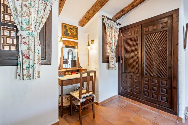 Seafront duplex penthouse for sale in Puerto Andratx, southwest Mallorca — photo 12