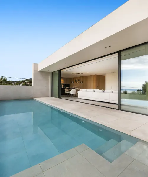 Stunning villa with sea views in Portals Nous — photo 2