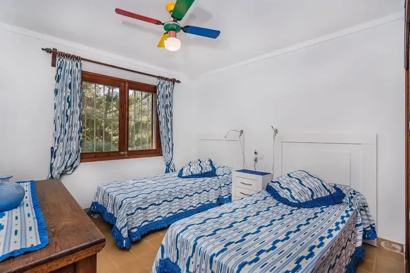 Una villa privada de 5 dormitorios y 5 baños para alquiler a largo plazo en Cala Cabo Pollenca. Con una vista impresionante de las montañas  — photo 4