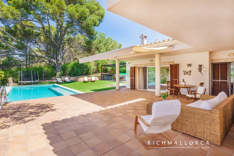 House with golf and mountain views for sale in Son Vida — photo 2