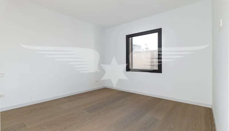First occupation l Apartment with large terrace — photo 9