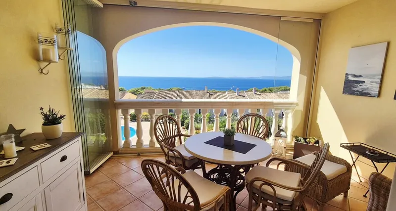 Mediterranean apartment in Tolleric in a very well-kept complex — photo 8