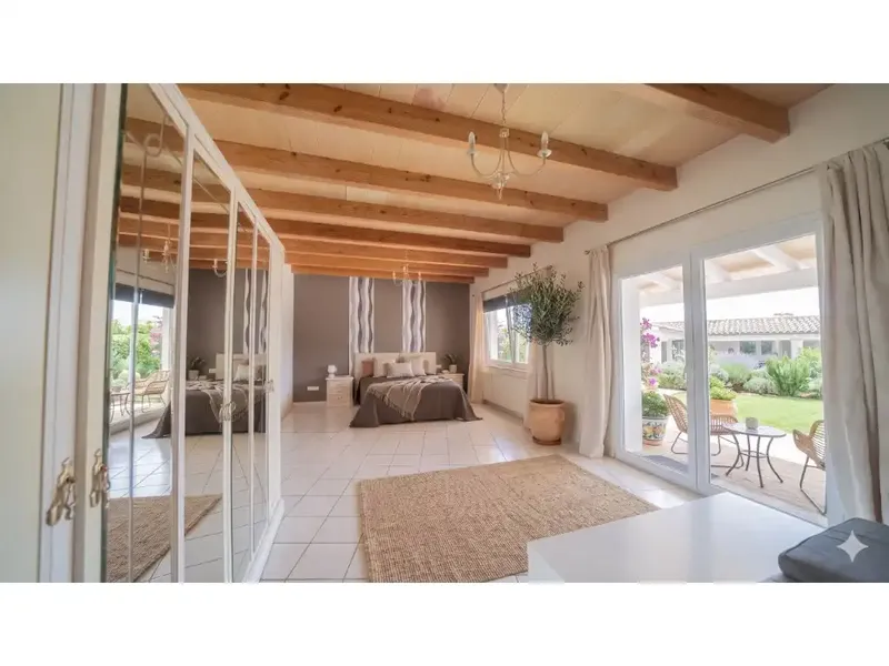 Discover this spectacular luxury finca with guest house in Llucmajor, located in one of the quietest and most authentic areas of the south — photo 6