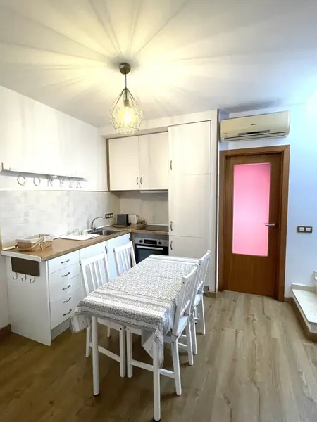 Penthouse with terrace, fully furnished and with appliances — photo 3